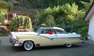 %6 Crown Victoria